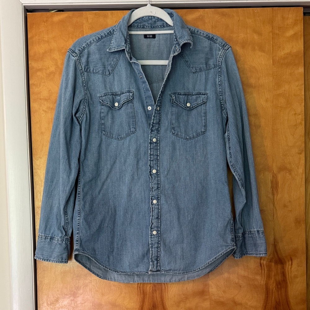 Uniqlo Light Blue Denim Button-Down Shirt
